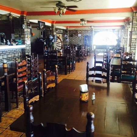 Camalú La Cueva Del Pirata酒店 外观 照片