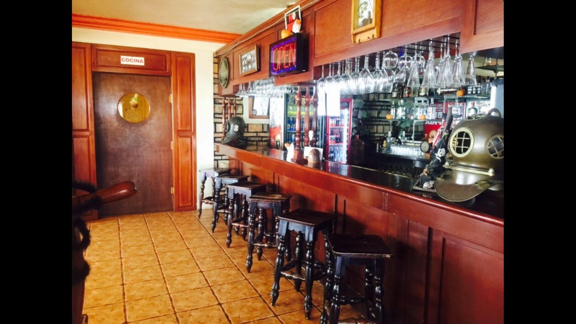 Camalú La Cueva Del Pirata酒店 外观 照片